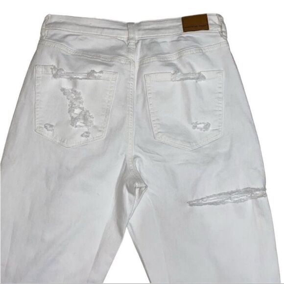 American Eagle Outfitters White Distressed Mom Jeans(Size 4 Long) - Picture 4 of 7